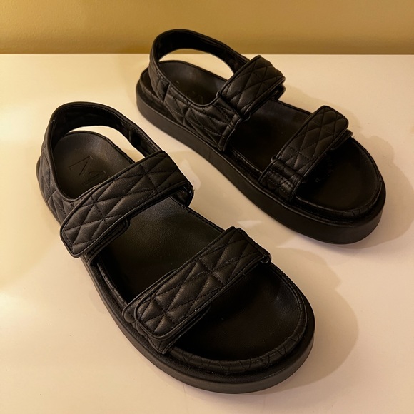 Mango Shoes - Mango Black Quilted Sandals, Women’s Size 39/ 8